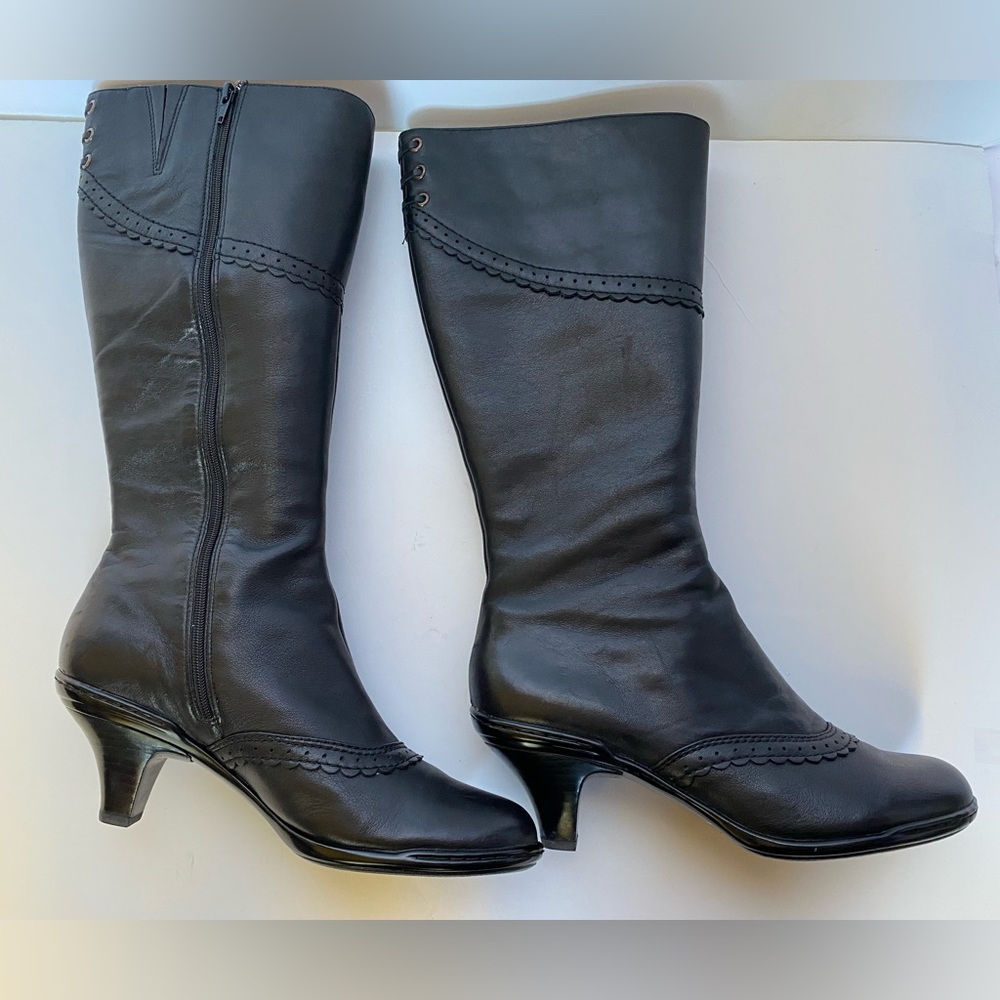 SOFFT Leather tall boots side zipper black PERFECT